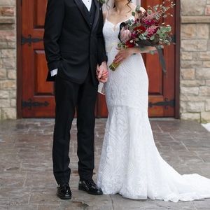 Hayley Paige 1710 West wedding dress